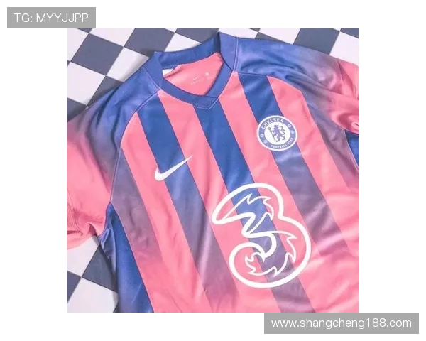 新赛季英超球衣臀部印字设计亮点与话题讨论