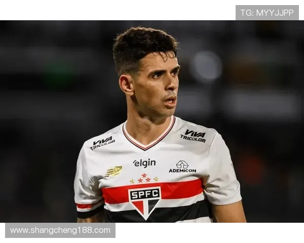 巴媒报道奥斯卡与圣保罗解约谈判陷入僵局主要因薪资问题未达成一致